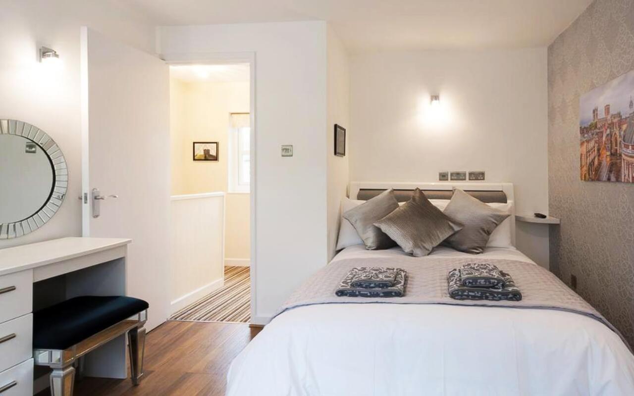 Pear Tree Holiday Home - York Buitenkant foto